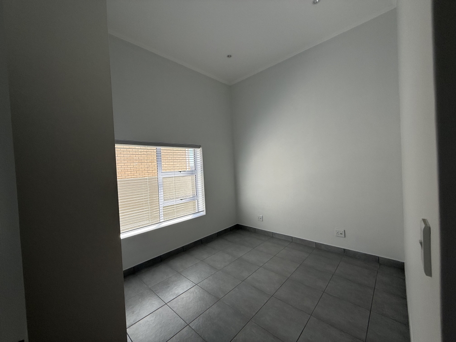 3 Bedroom Property for Sale in Hartenbos Heuwels Western Cape